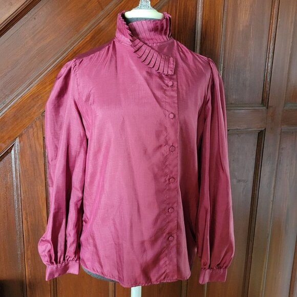 JH Collectibles Tops - Vintage JH Collectibles Red Button Front Blouse High Neck Ruffle Women's Size 10